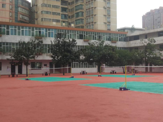 图:2018年操场翻新