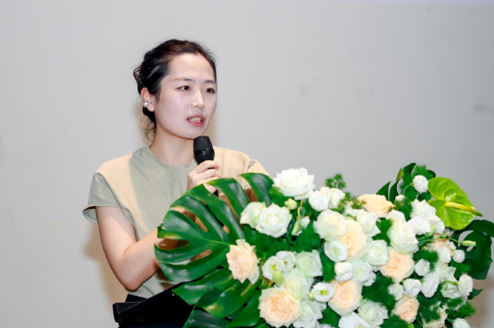 雅昌(深圳)艺术中心馆长王子